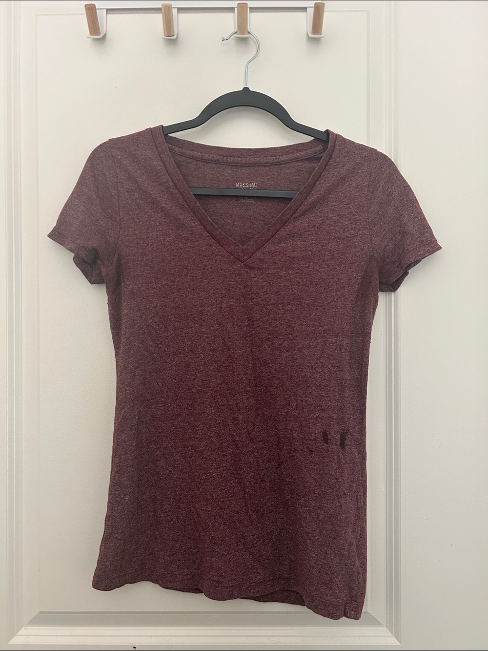 Mossimo Supply Co. Short Sleeve V-Neck Tee — Heathered Maroon